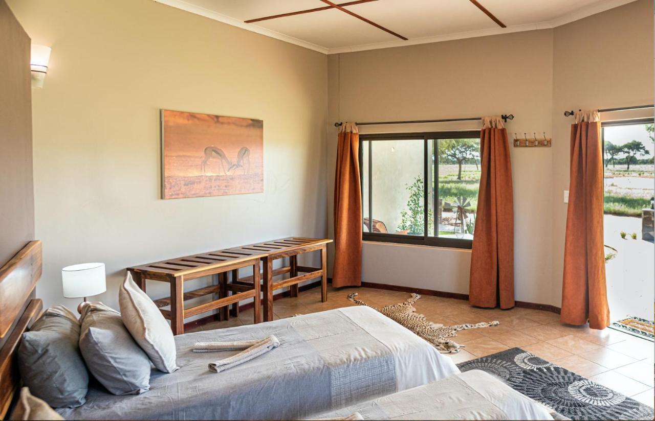 Africa Awaits Lodge & Safaris Gobabis Exterior photo